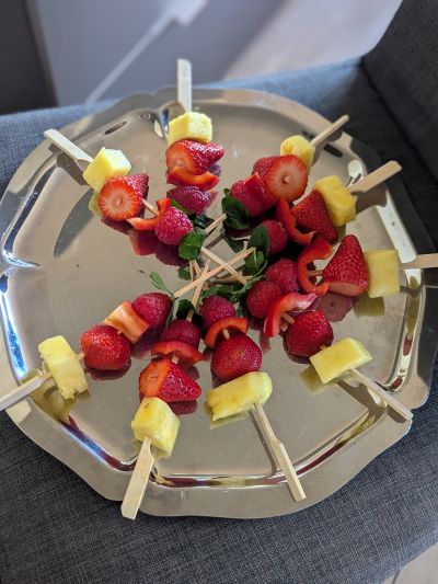 Brochettes de fruits atelier culinaire