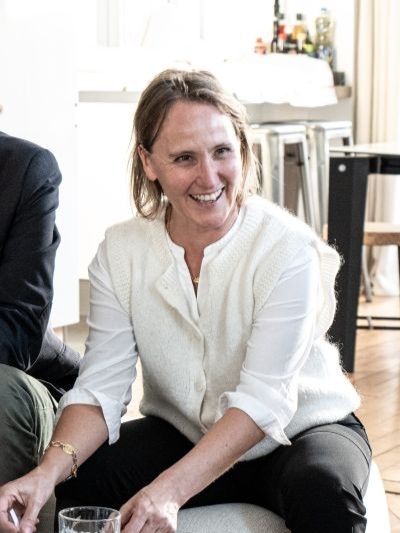 entrepreneuse qui rit